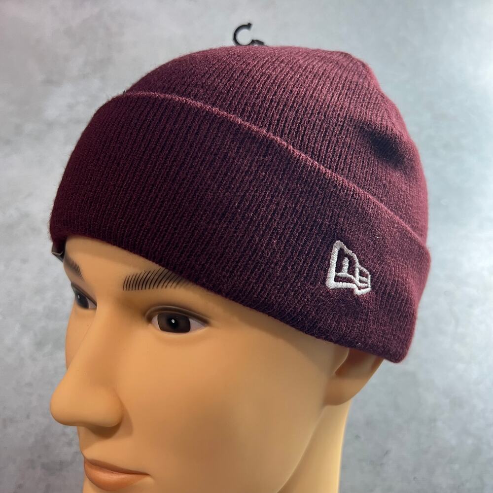 New Era Knit Basic Burgundy Beanie Adults One Size Winter Hat NWT